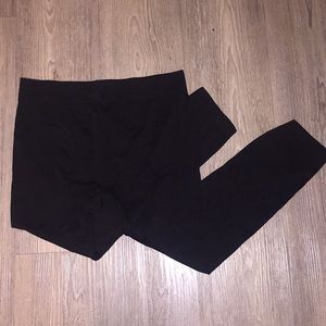 Black leggings